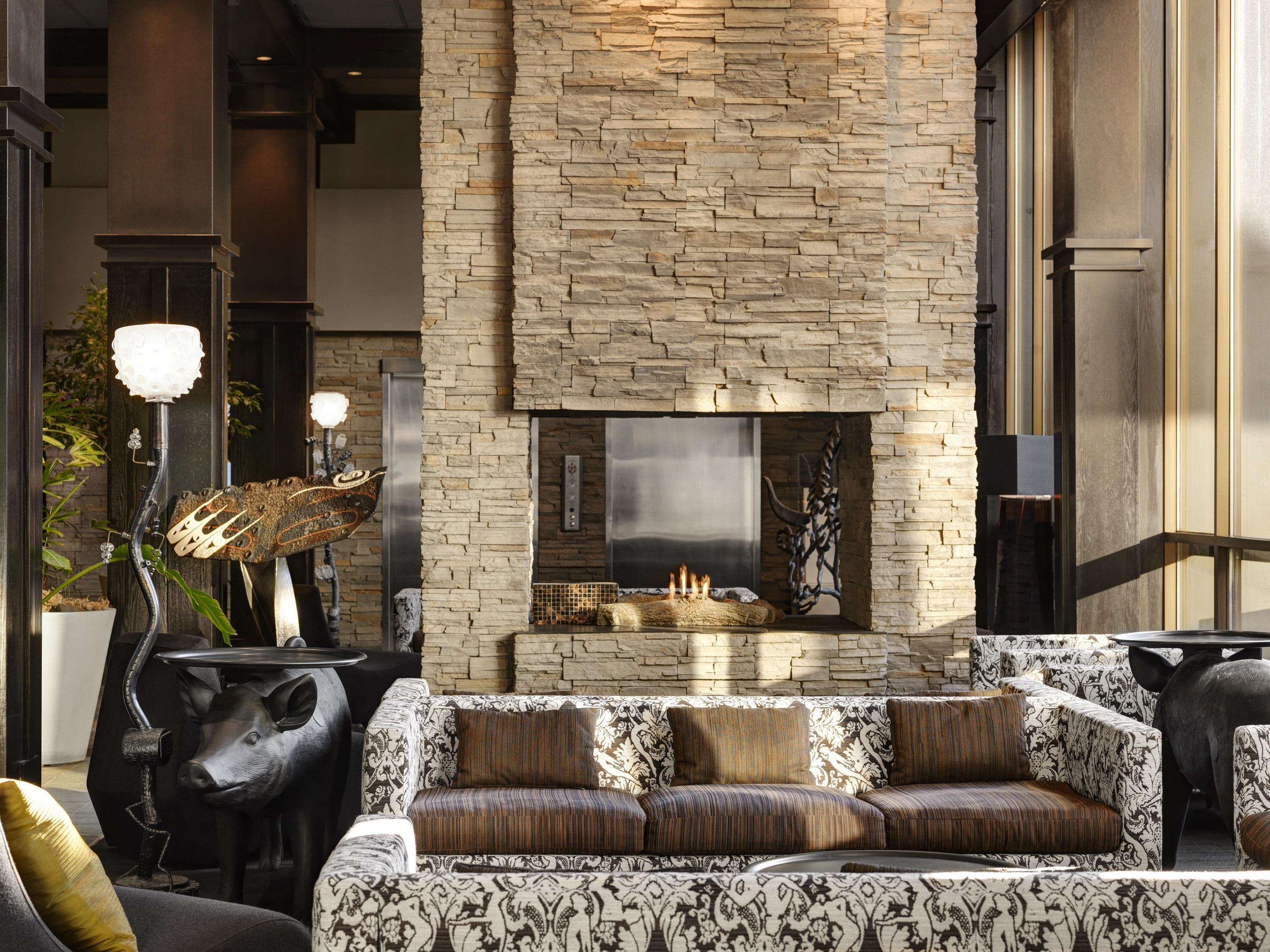 Hotel Arts Калгари Экстерьер фото